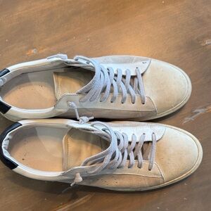 Oliver Cabell Men's Low-Top Sneakers in Light Beige with Black Heel Tab